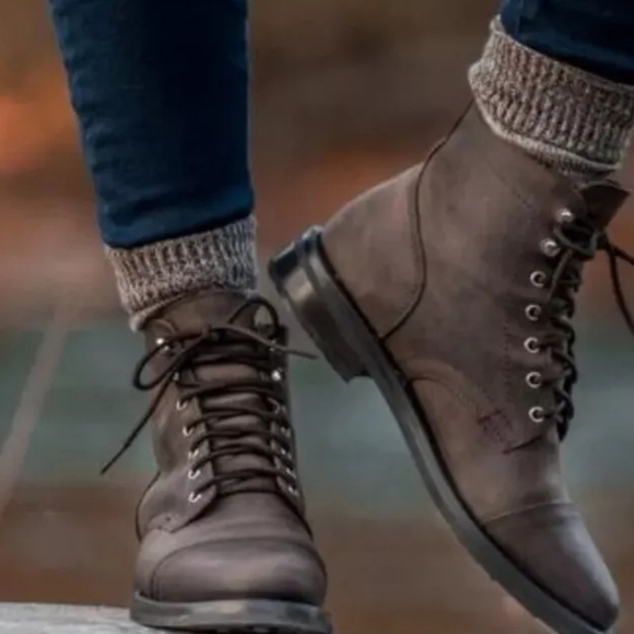 Thursday Boot Company Women 8 Captain Suede Leather Ankle Boots Lace Up - Picture 2 of 12